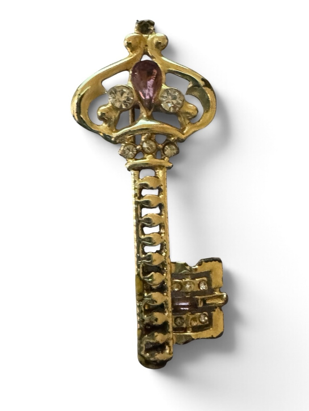 💖🔑VTG 50s-60s Era Gold Tone Pink & Clear Rhinestone Gem Skeleton Key Brooch Pin